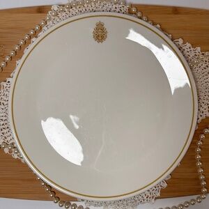 Vintage Canadian Military Mess Dinner Plate 🇨🇦